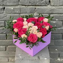 Цветочная композиция из Розы в коробке в Шубном