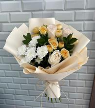 Букет цветов из:  Розы и Хризантемы в Шубном