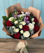 Букет цветов из:  Розы и Альстромерии #REPLACE_PRED# Шубном