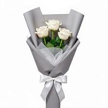 Букет 3 белые розы в Шубном