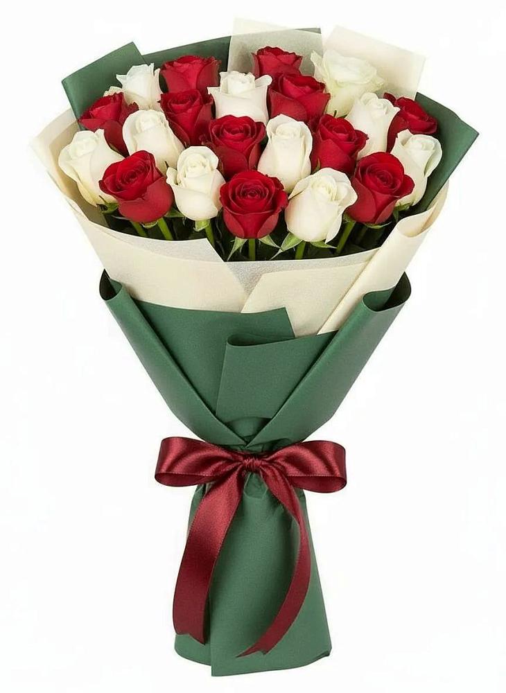 Букет Микс из красных и белых роз в Шубном