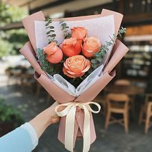 Букет цветов из:  Розы в Шубном