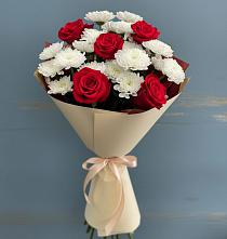 Букет цветов из:  Розы и Хризантемы в Шубном