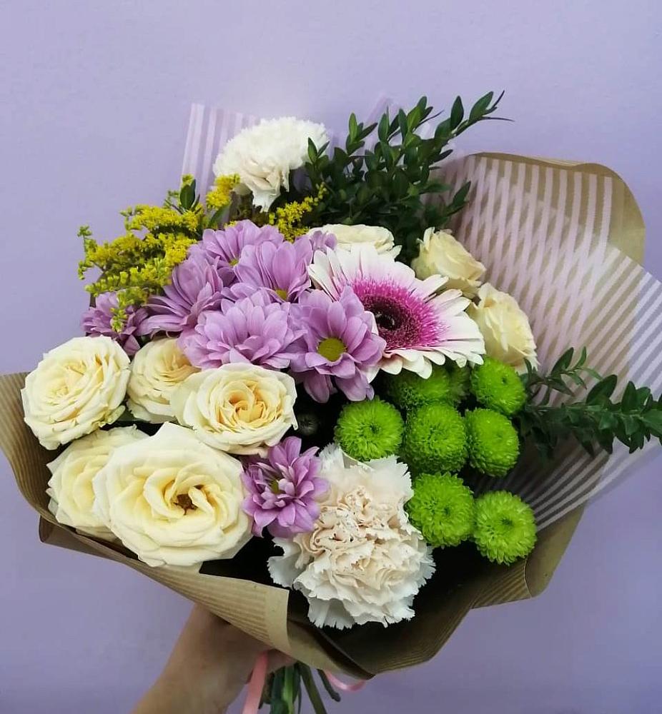 Букет цветов из: Хризантемы, Розы, Гвоздики и Герберы в Шубном