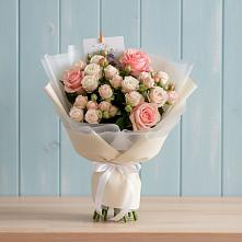 Букет цветов из:  Розы в Шубном
