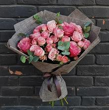 Букет цветов из:  Розы в Шубном